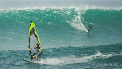 Ráj vlnových kajtařů i windsurfařů Ráj vlnových kajtařů i windsurfařů